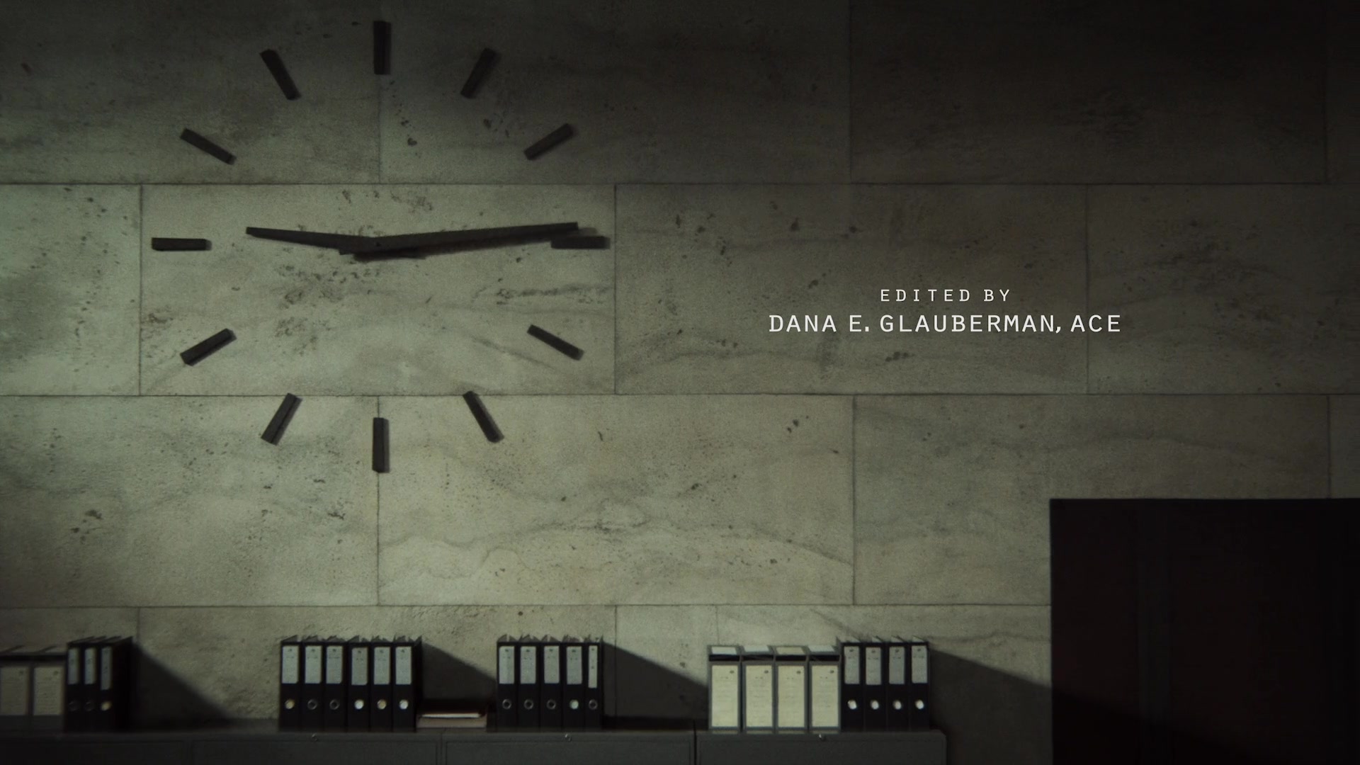 美剧相对宇宙片头counterpartmaintitles