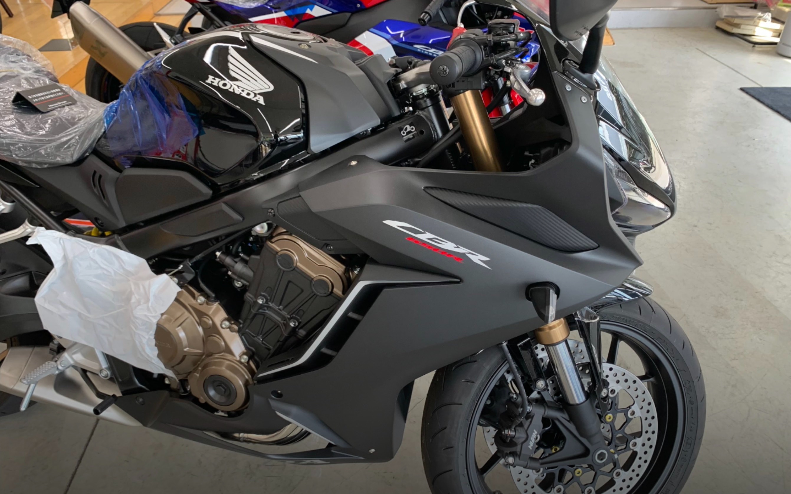 活动作品摔车后续换车流程2021款cbr650r