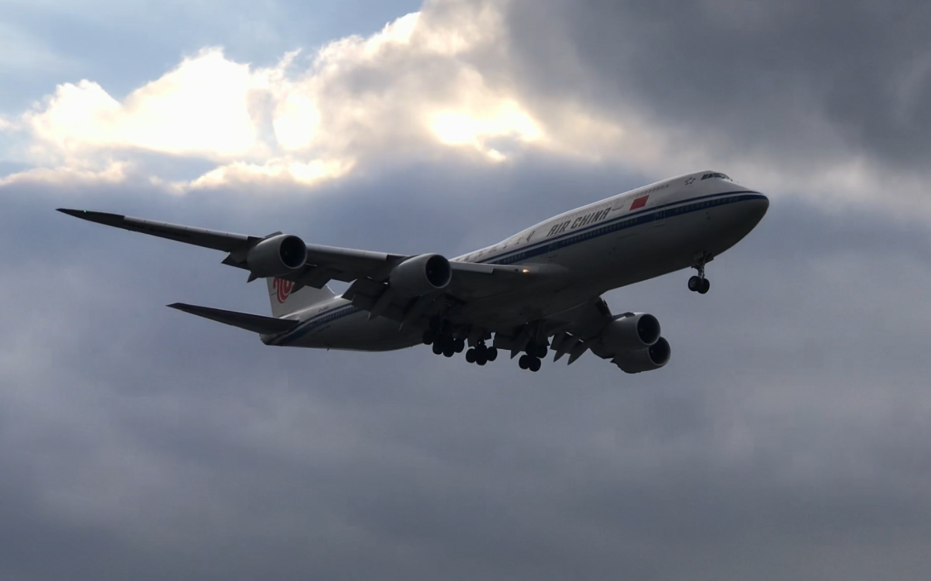 20191231中國國際航空ca1517北京首都上海虹橋36r跑道降落