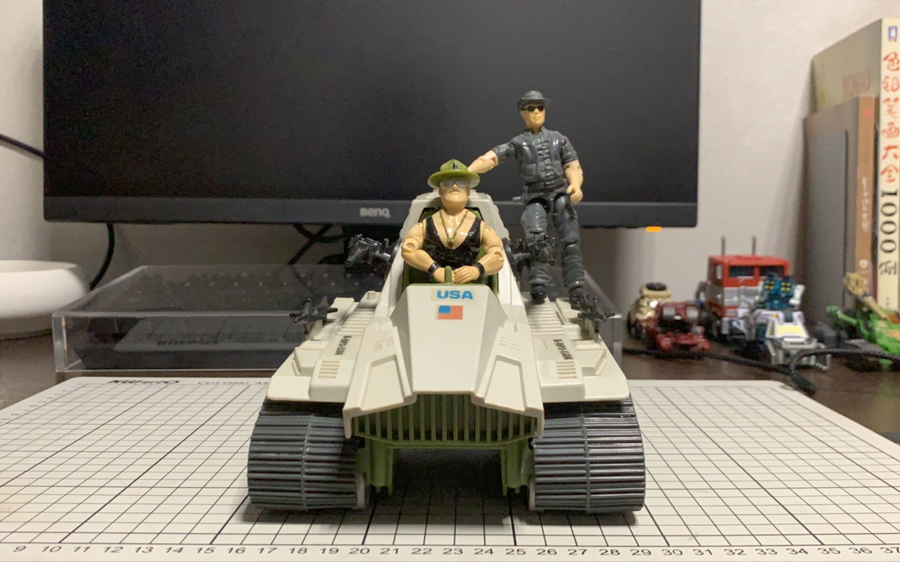 老梁模玩gijoe特种部队斯拉夫特中士和他的坦克