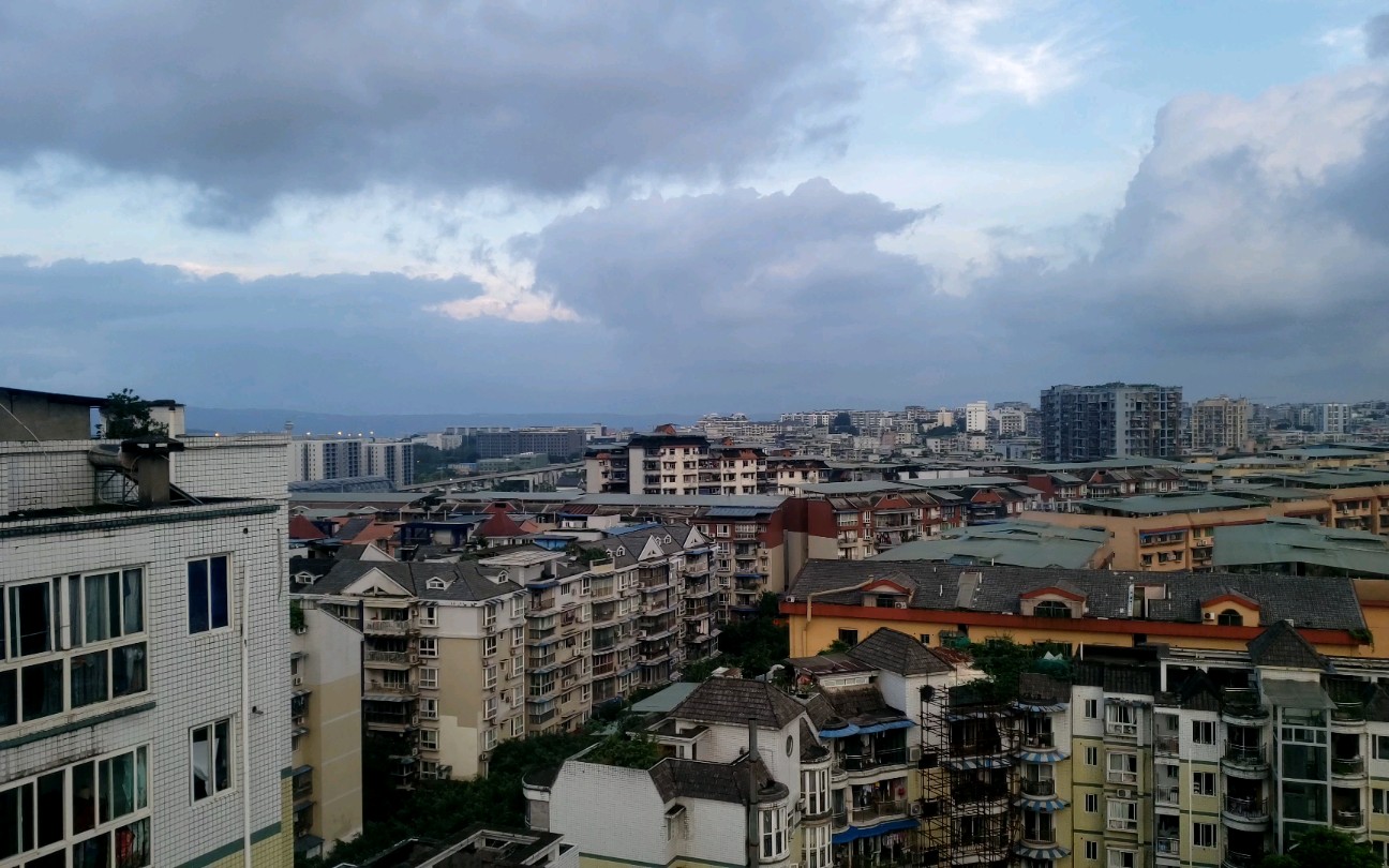 【三星note9 4k 60fps录像测试】重庆市渝北区两路空港机场片区随拍.