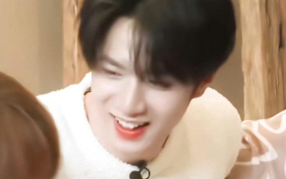 【all文/刘耀文中心向】丸子会撒娇哥哥魂会飘