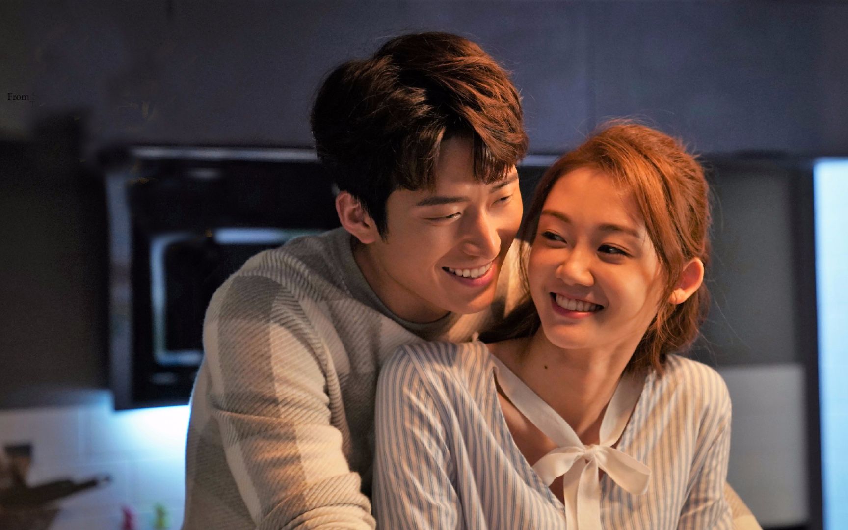 《爱上你治愈我》窦骁,苗苗情感升温,刘维献唱插曲《爱的光芒》