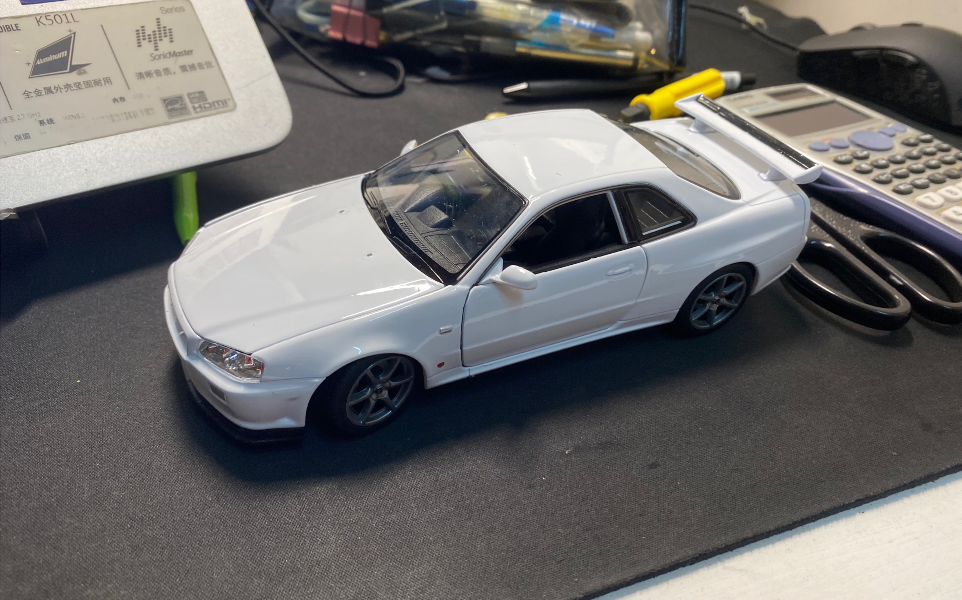 [图]威利1:24日产GTR R34 汽车模型 评测