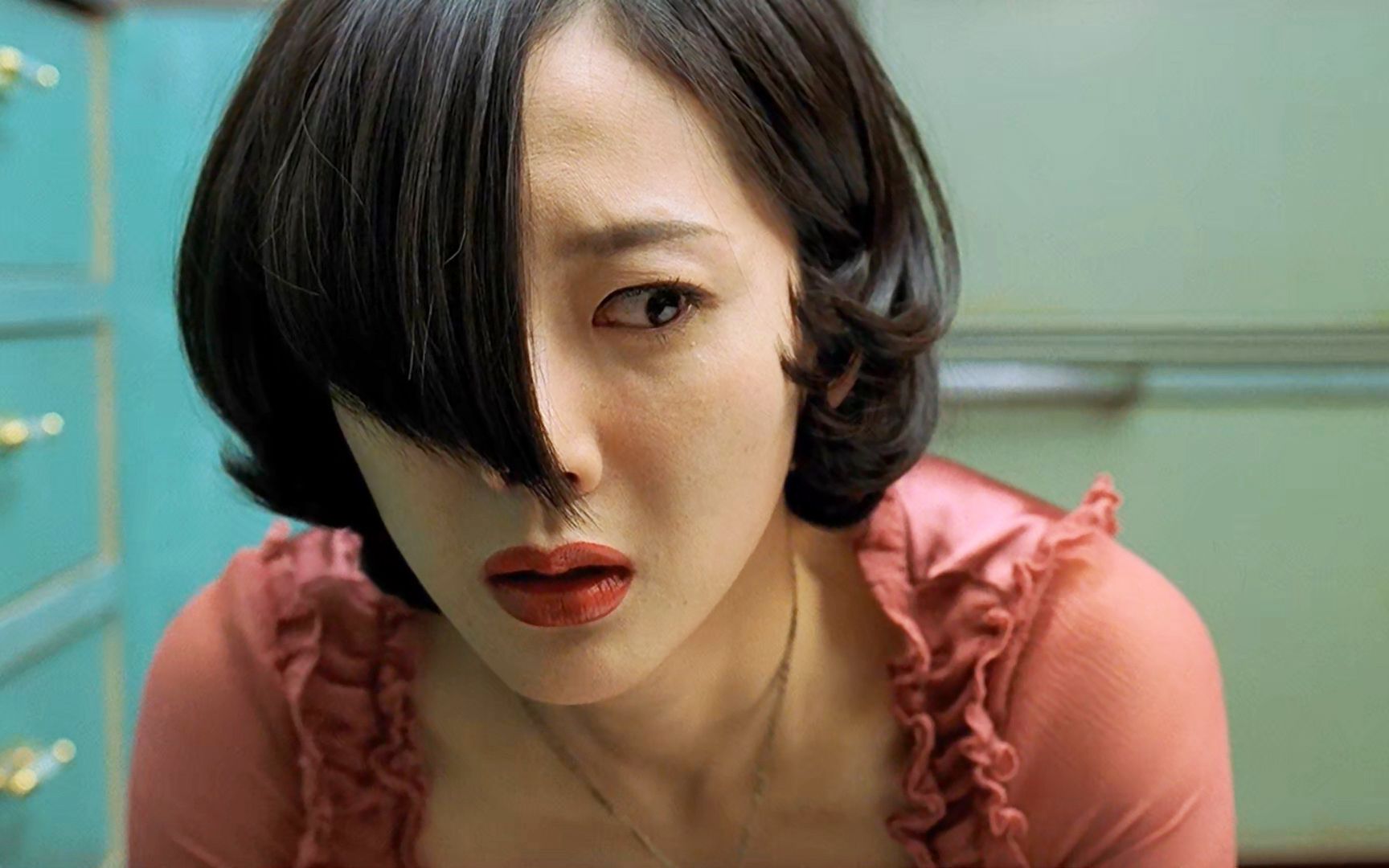 恶毒后妈逼死正式继女跟着也疯了恐怖片