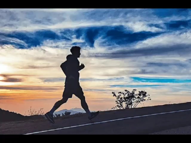 自律的人本身就自带光芒