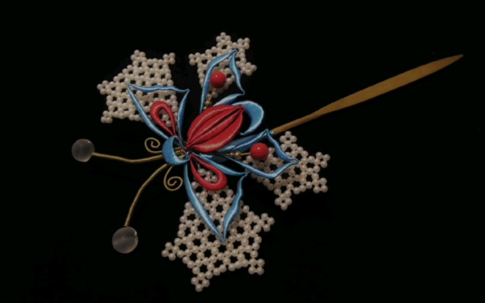 仿故宫辑珠蝴蝶缠花版