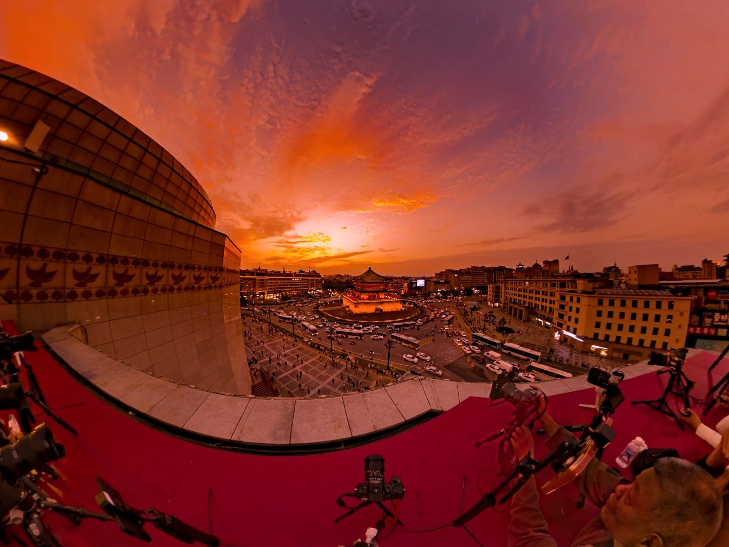 [360°全景vr]全景视角下的西安钟楼绝美晚霞