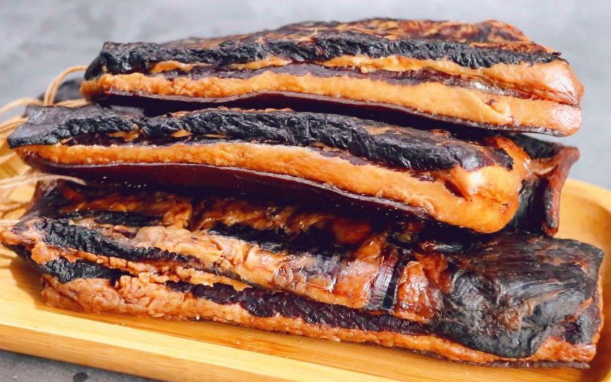 过年别腌腊肉吃了,教你做酱肉,黑里透着红亮,酱香浓郁