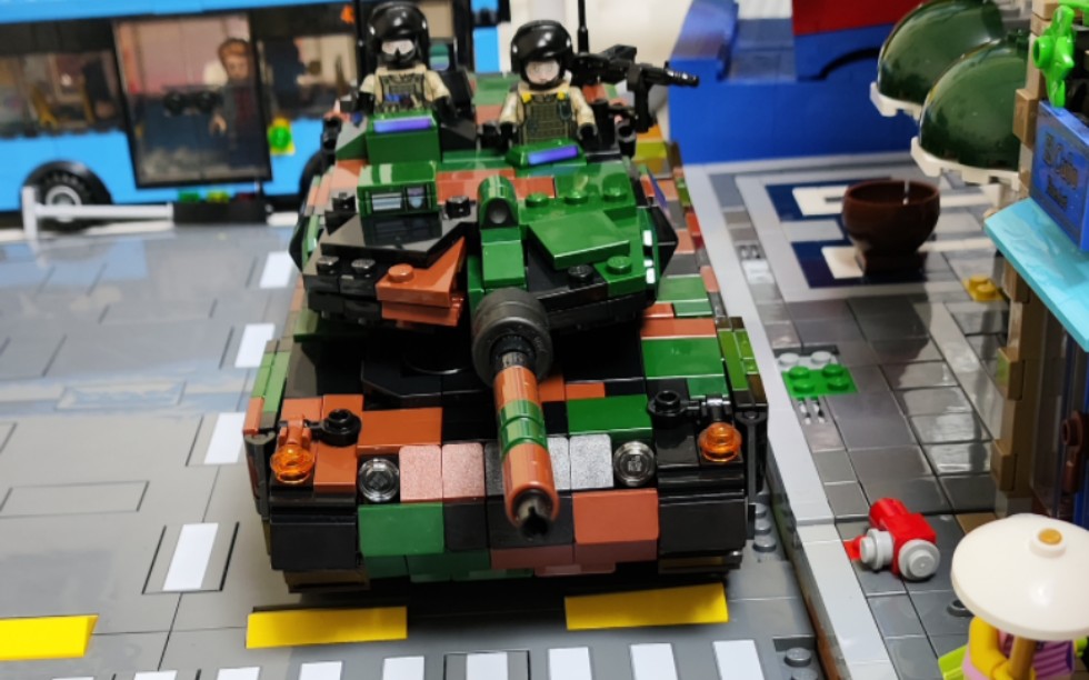 brickmania 乐高 豹2a6 豹式坦克 拼搭过程