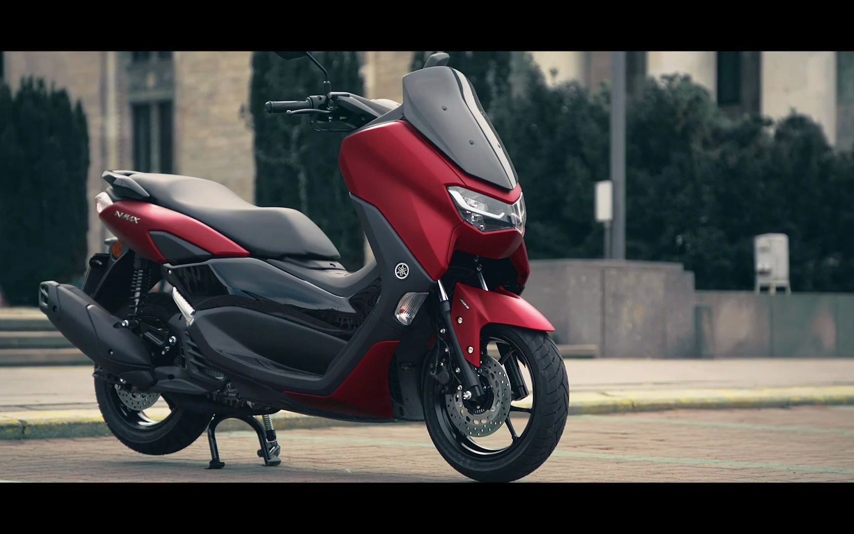 2021款雅马哈(yamaha)nmax 125_同级最强小绵羊