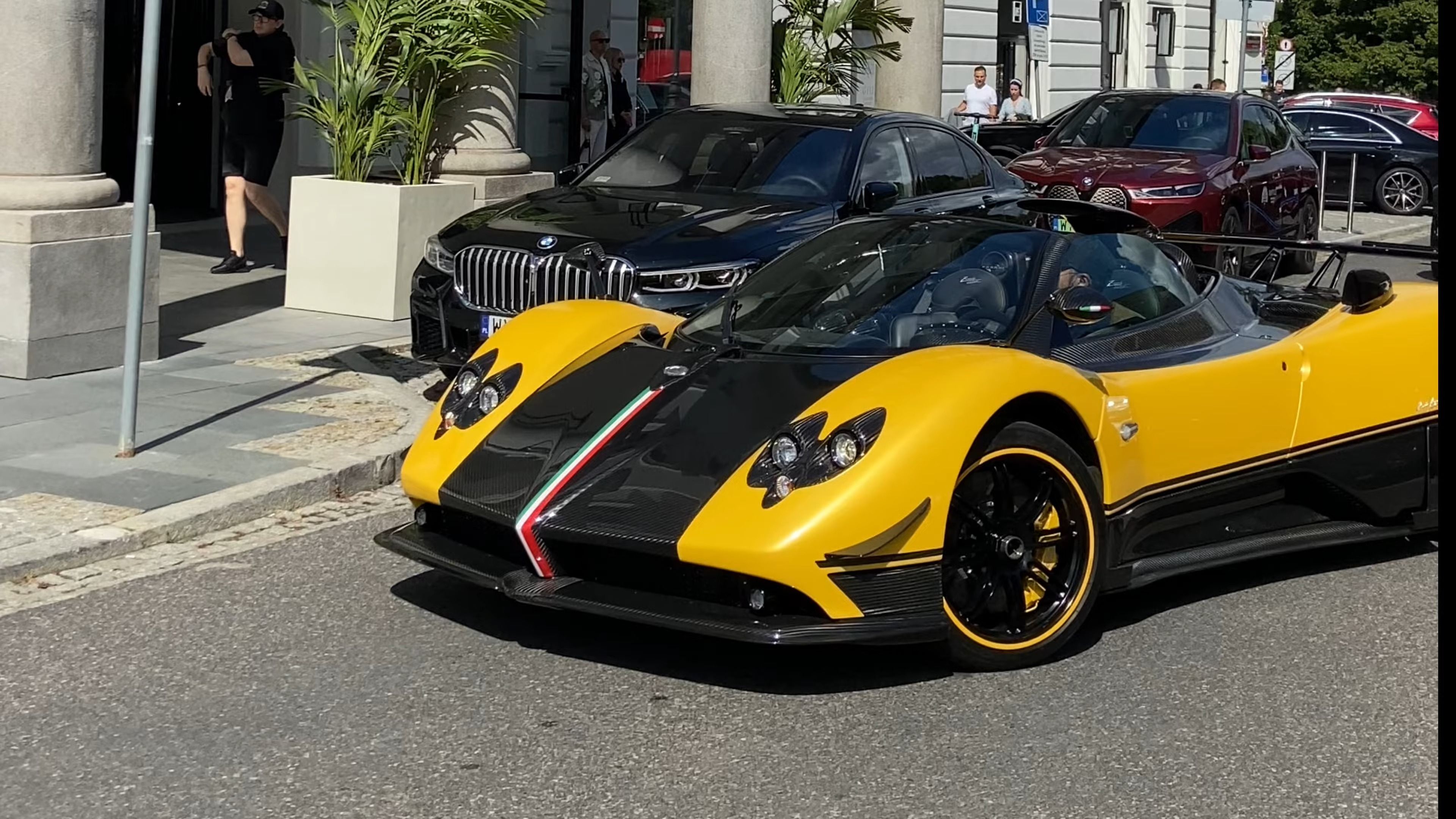 帕加尼(pagani)zonda cinque roadster(4/5)冷车启动声浪