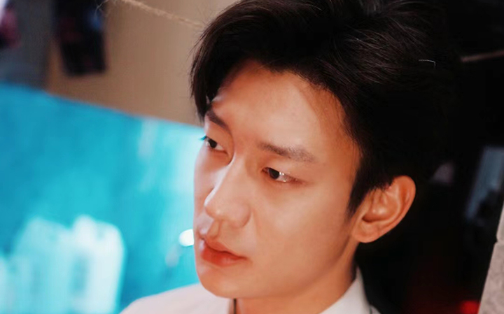 【鹿单东】新剧上啦,今日最佳,按头强推,冲呀!