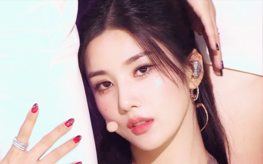 一位候补!izone权恩妃《door》210907 the show 打歌舞台