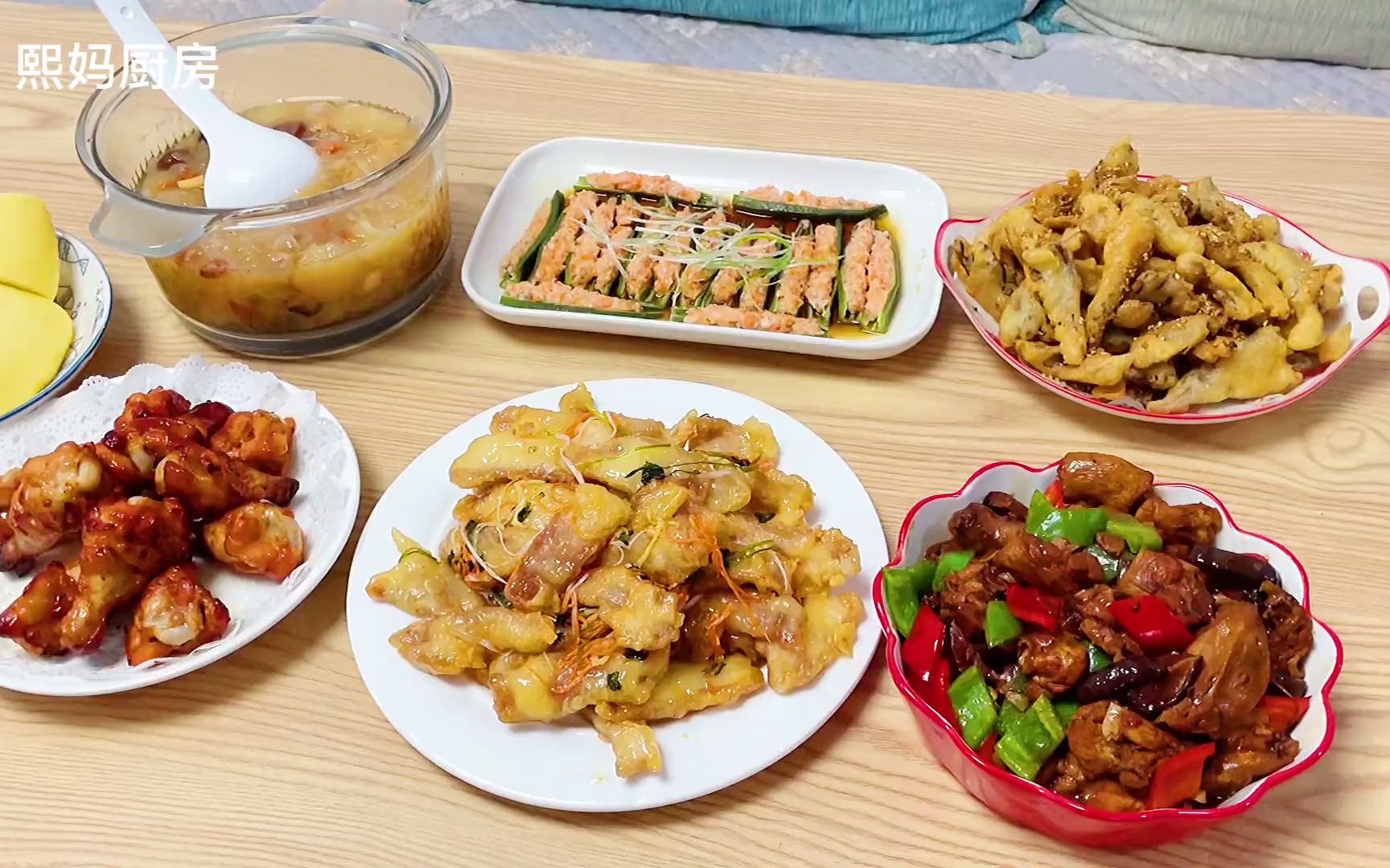 给家人加餐,五菜一汤,家庭版的锅包肉,酸甜酥脆,老公孩子吃美了