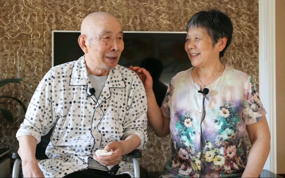 [图]陪你走过漫长岁月～献给爷爷奶奶50年金婚纪念