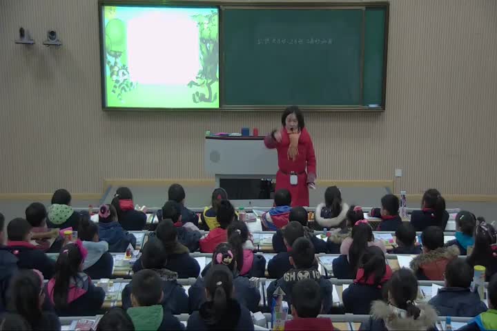 [图]【获奖】苏教版小学数学一年级下册1.认识长方形、正方形、三角形和圆-张老师优质课公开课教学视频