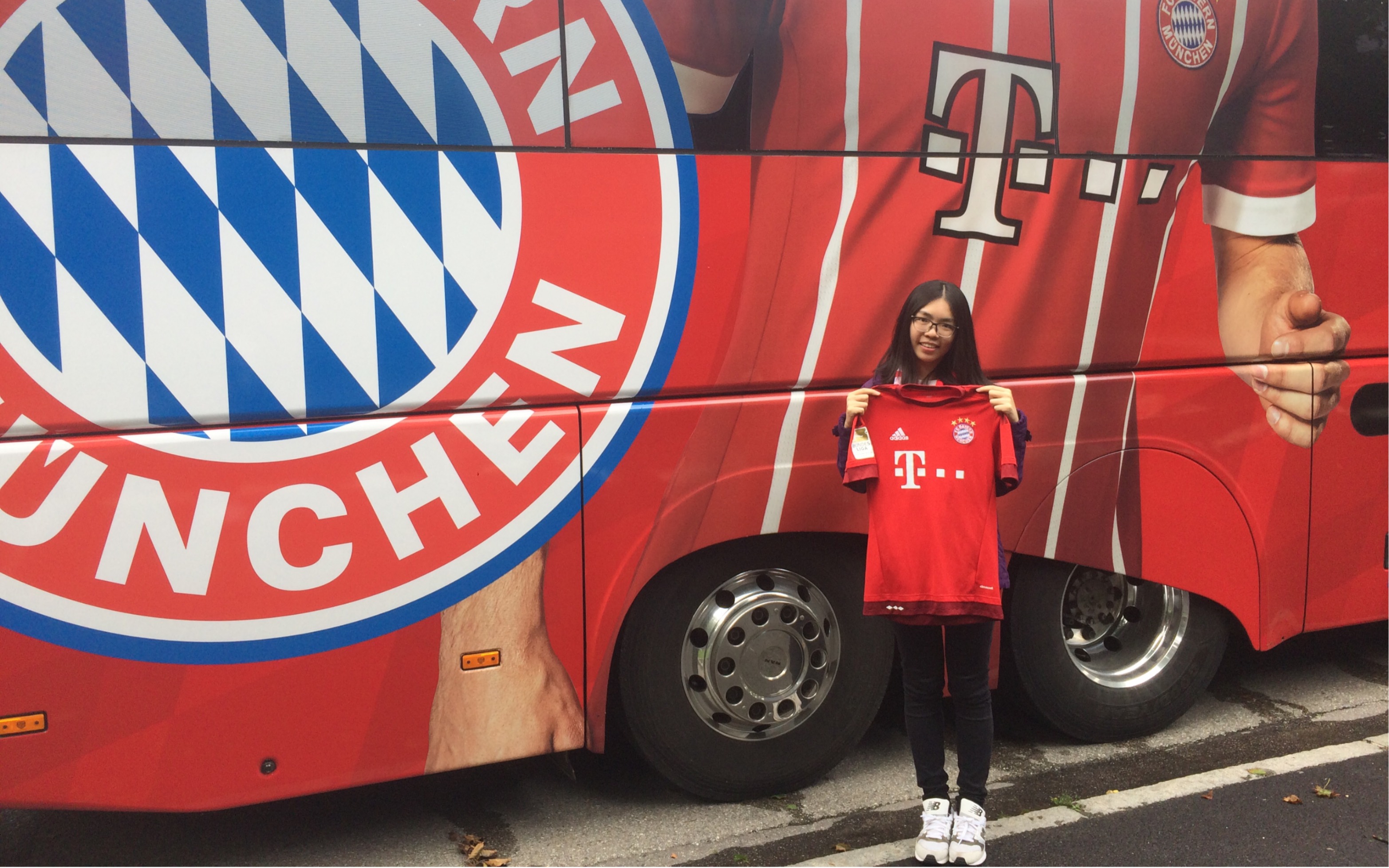 当一名拜仁球迷来到慕尼黑,他/她会收获怎样的惊喜和感动?