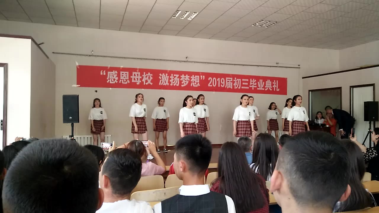 [图]多姿多彩的同学们