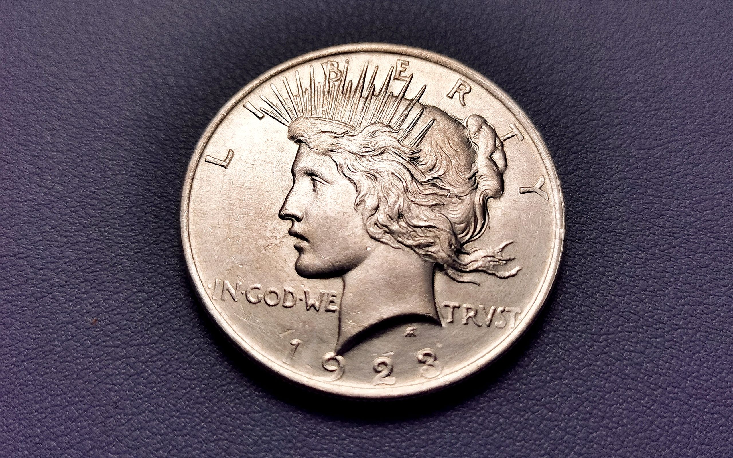 美国1923年一美元银币(和平银币)