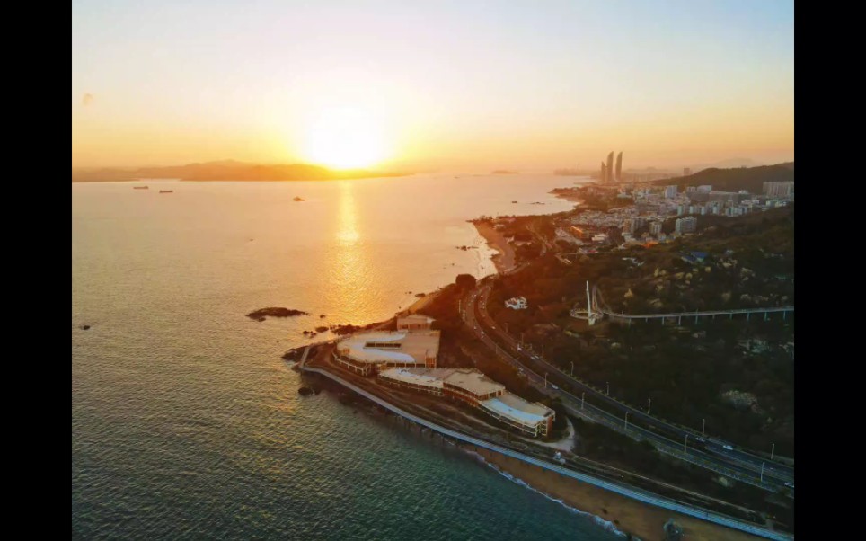 [图]海上日落，航拍岛城；昼夜交替，引人入胜