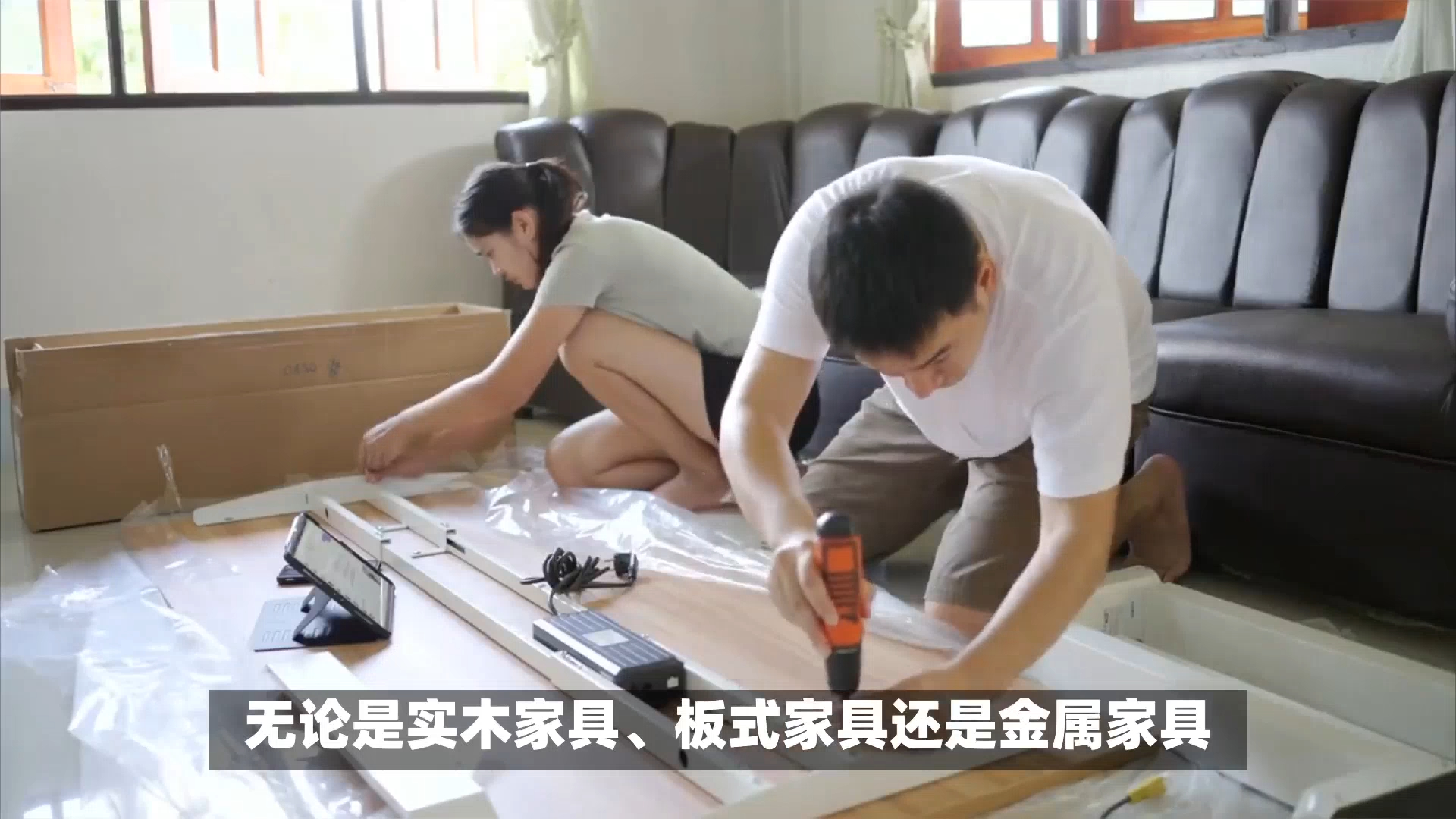 上海搬家公司,拆装打包服务,衣服日用品装箱,全程无需动手,大众一站式