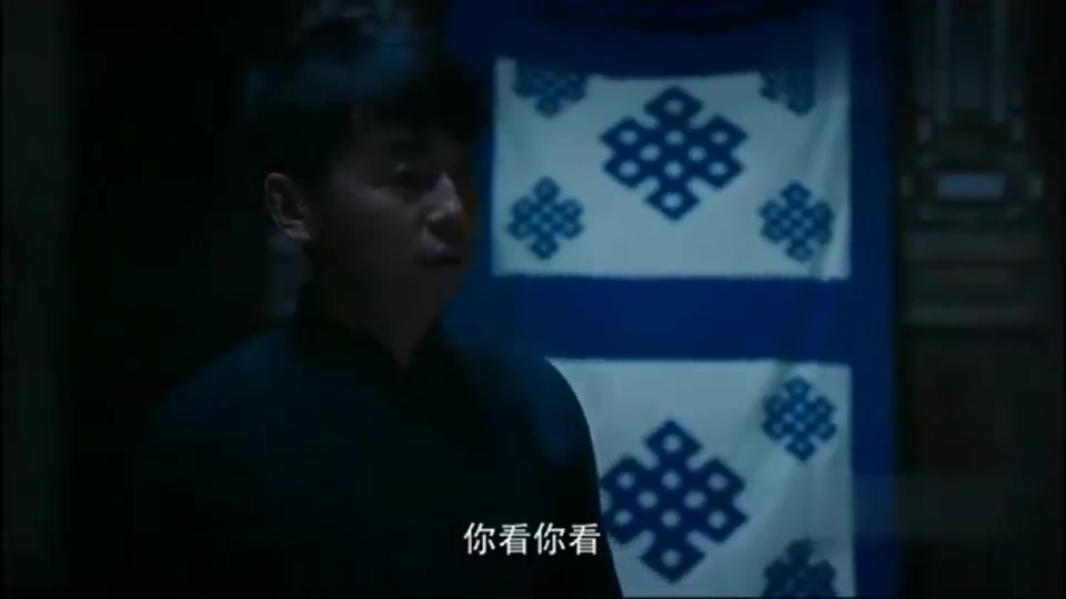 孝文太委屈了,跟老婆走得近一点,奶奶都要管,孝文憋屈得哭了哔哩哔哩bilibili