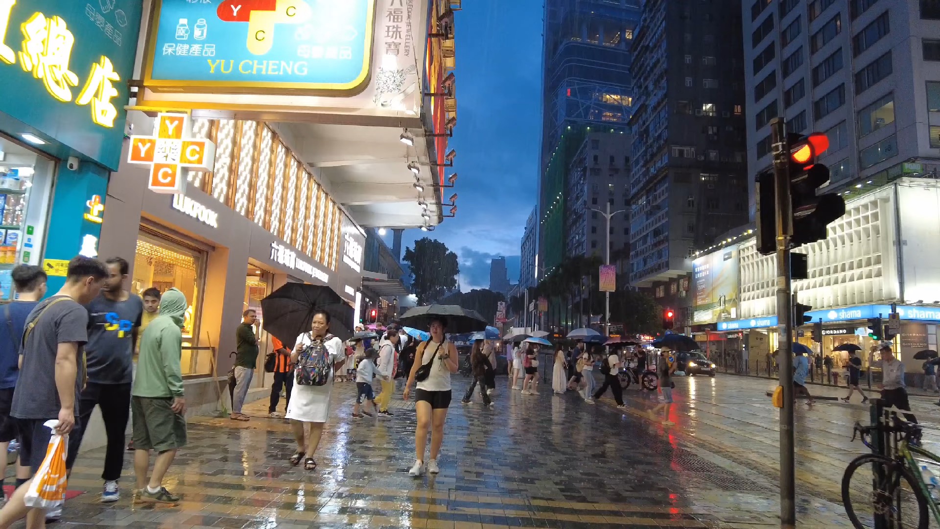 雨中漫步香港弥敦道尖沙咀至佐敦(2024)