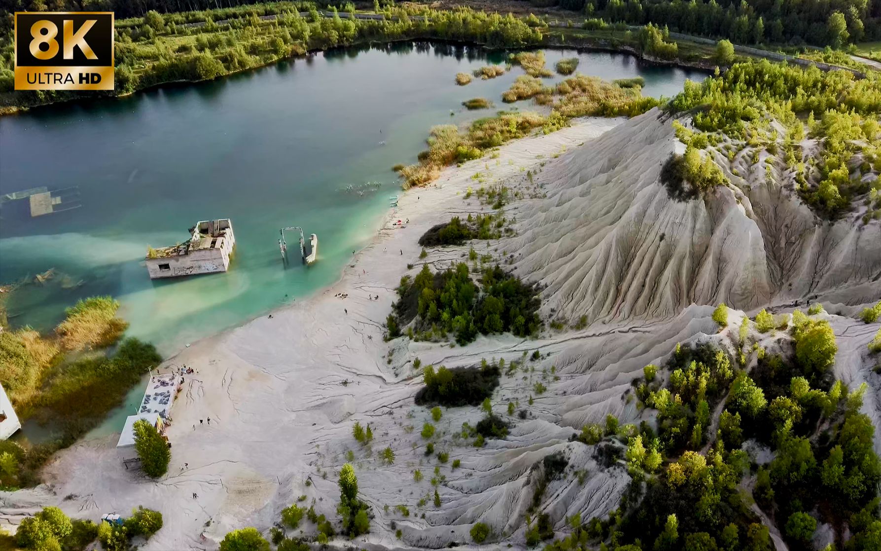 [图]【8K HDR】看世间的山川与河流，感受远方的美不胜收