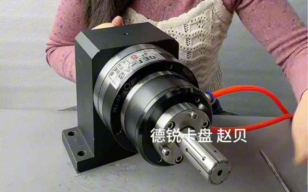 005毫米内,撑开行程1.6毫米磨床夹具