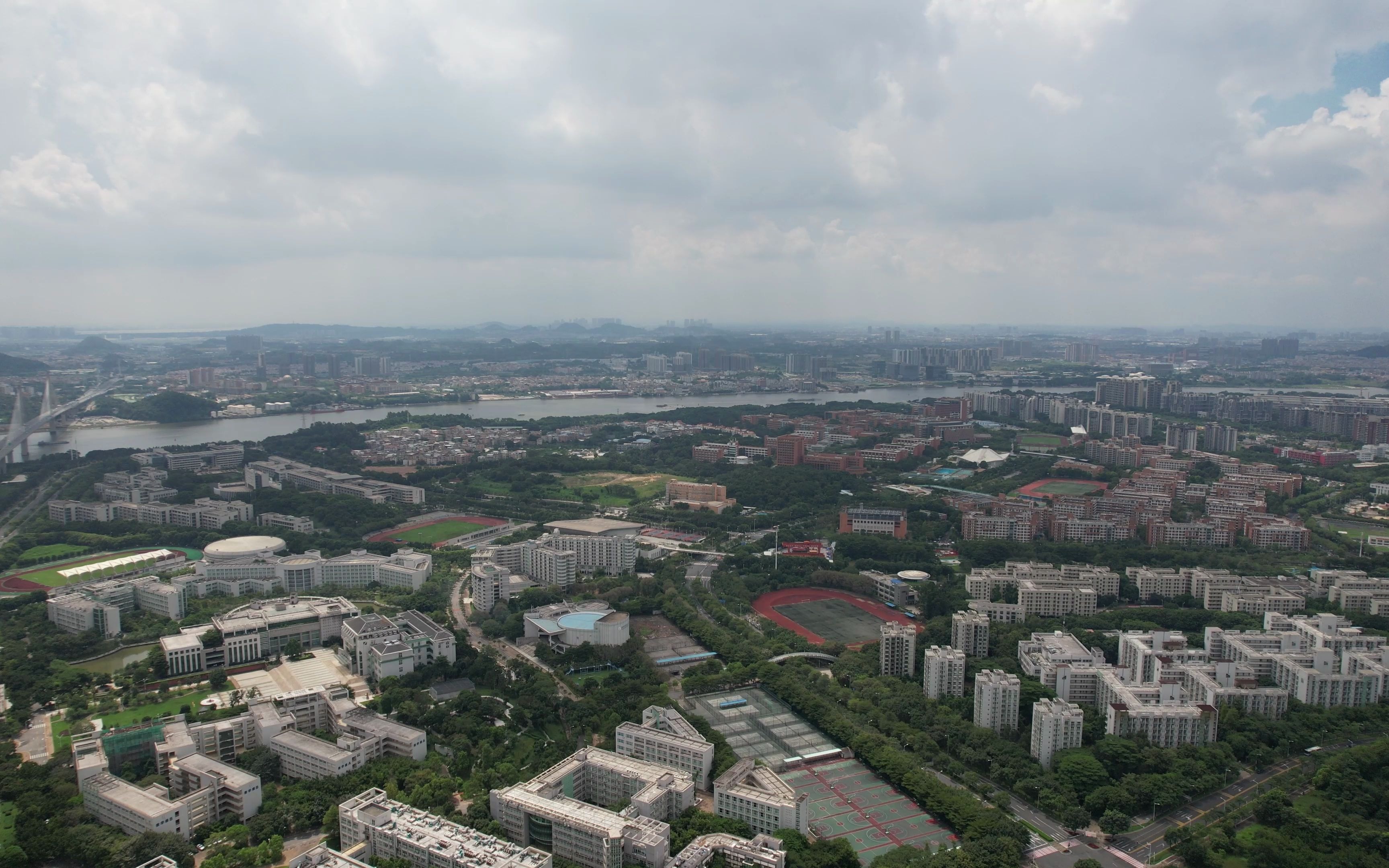 大疆dji air 2s广州大学城首次试飞4k航拍