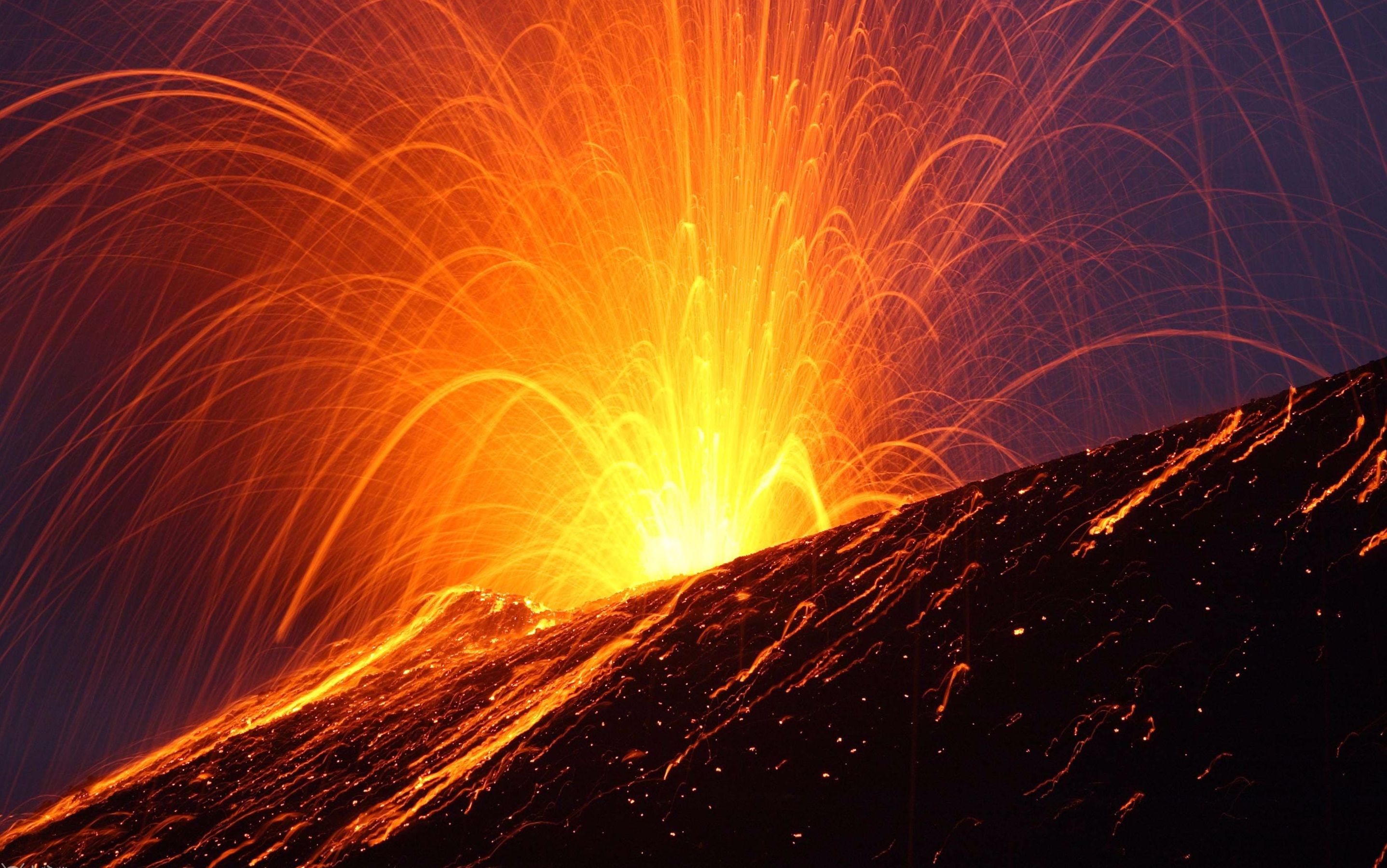 科学家进入火山口近距离观察火山喷发_趣味科普人文_科技_bilibili_哔哩哔哩