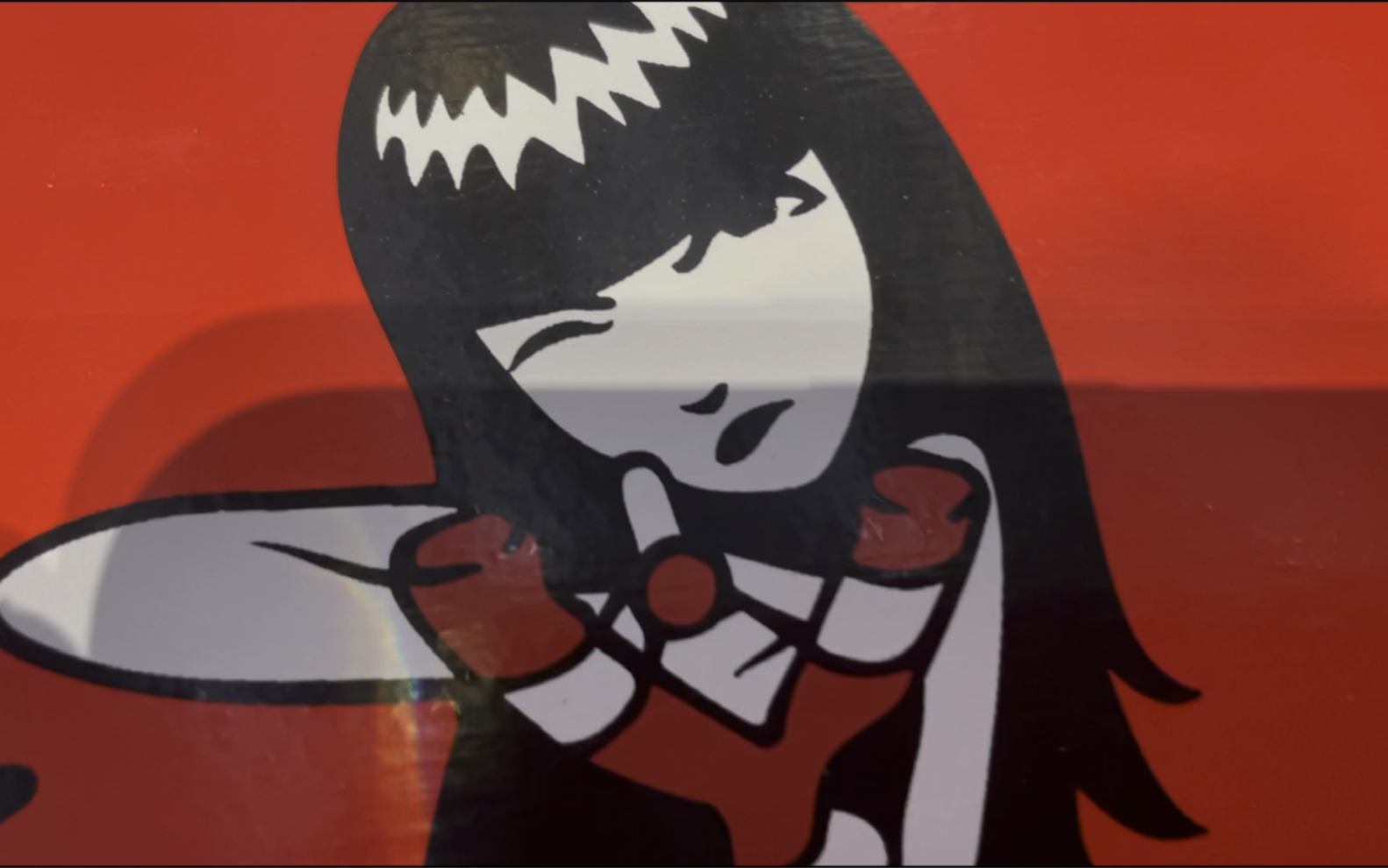 emilythestrange和dbh合作的滑板!爱她