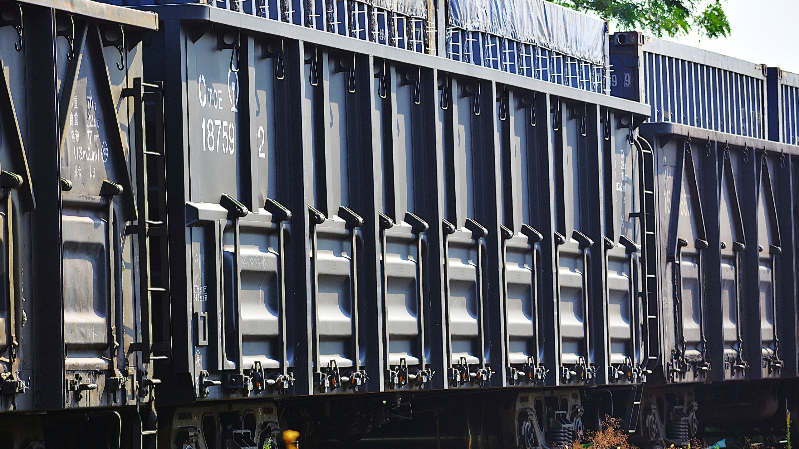 铜禄山站偶遇新造c70e型敞车