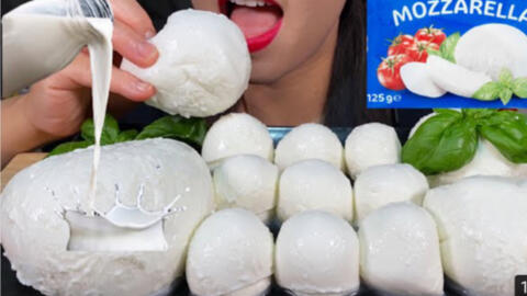 挑战外网超火的水牛芝士 配上生火腿和餐酒太高级了 哔哩哔哩 Bilibili