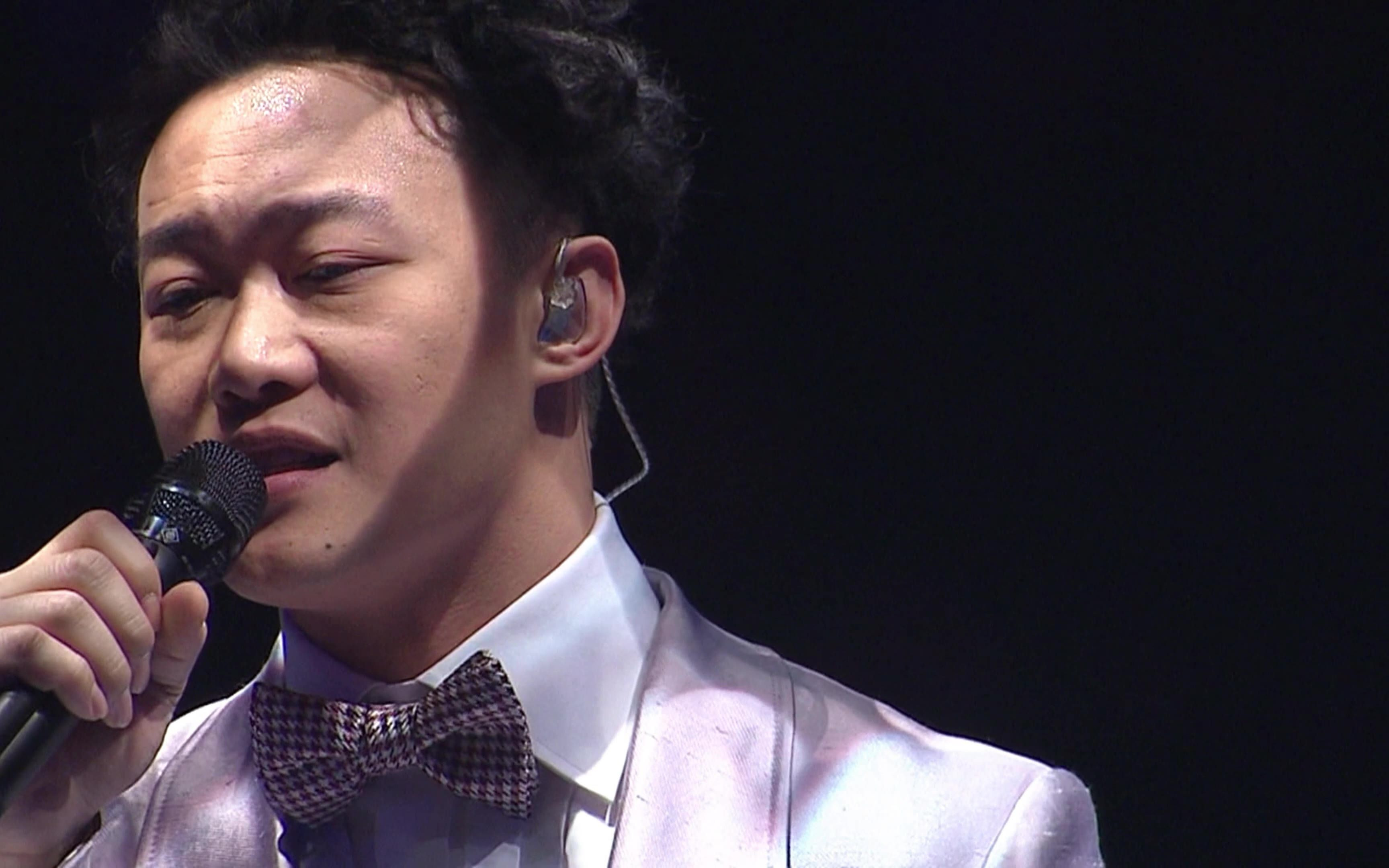 「声生不息」《倾城》陈奕迅翻唱的版本,你听吗,eason唱的是不堪重负