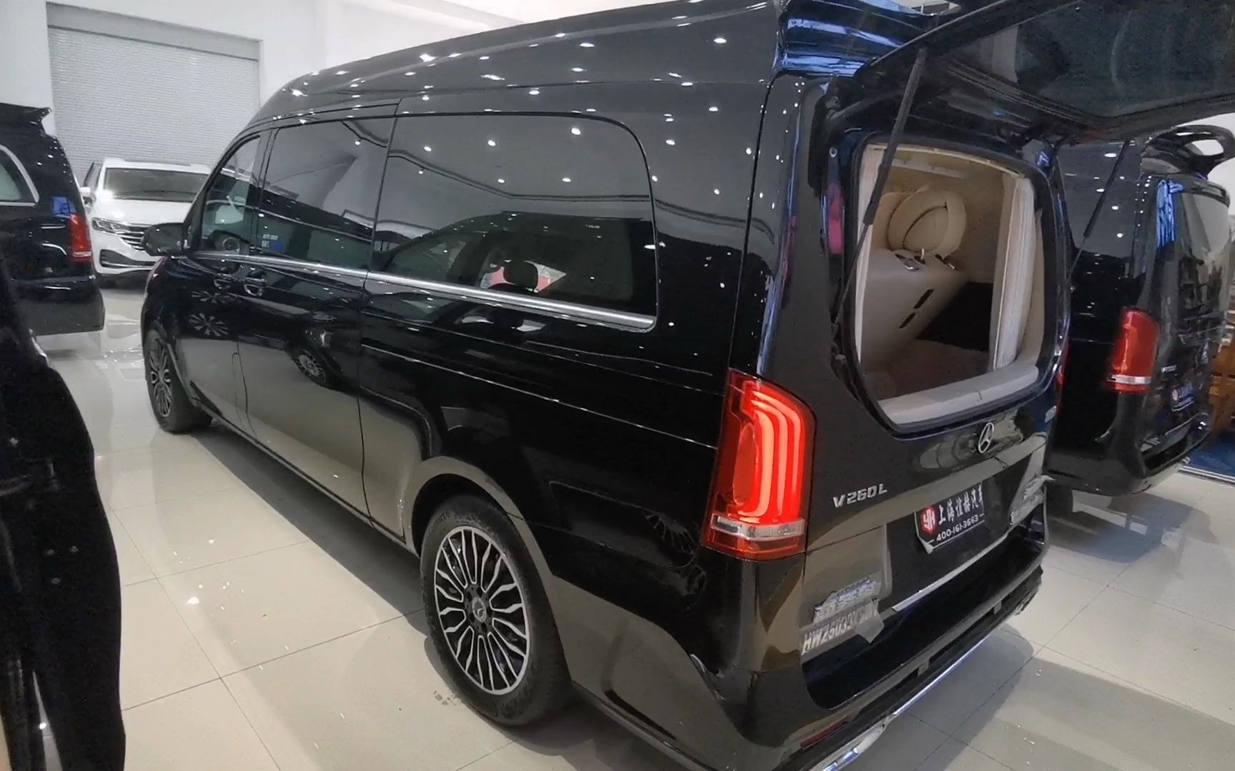 奔驰v260l高顶巴赫vs680,宜商宜家豪华七座mpv