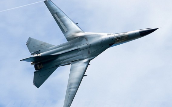 美国f111战斗机介绍 性能详解 可变后掠翼 f-111土豚喷火战斗轰炸机