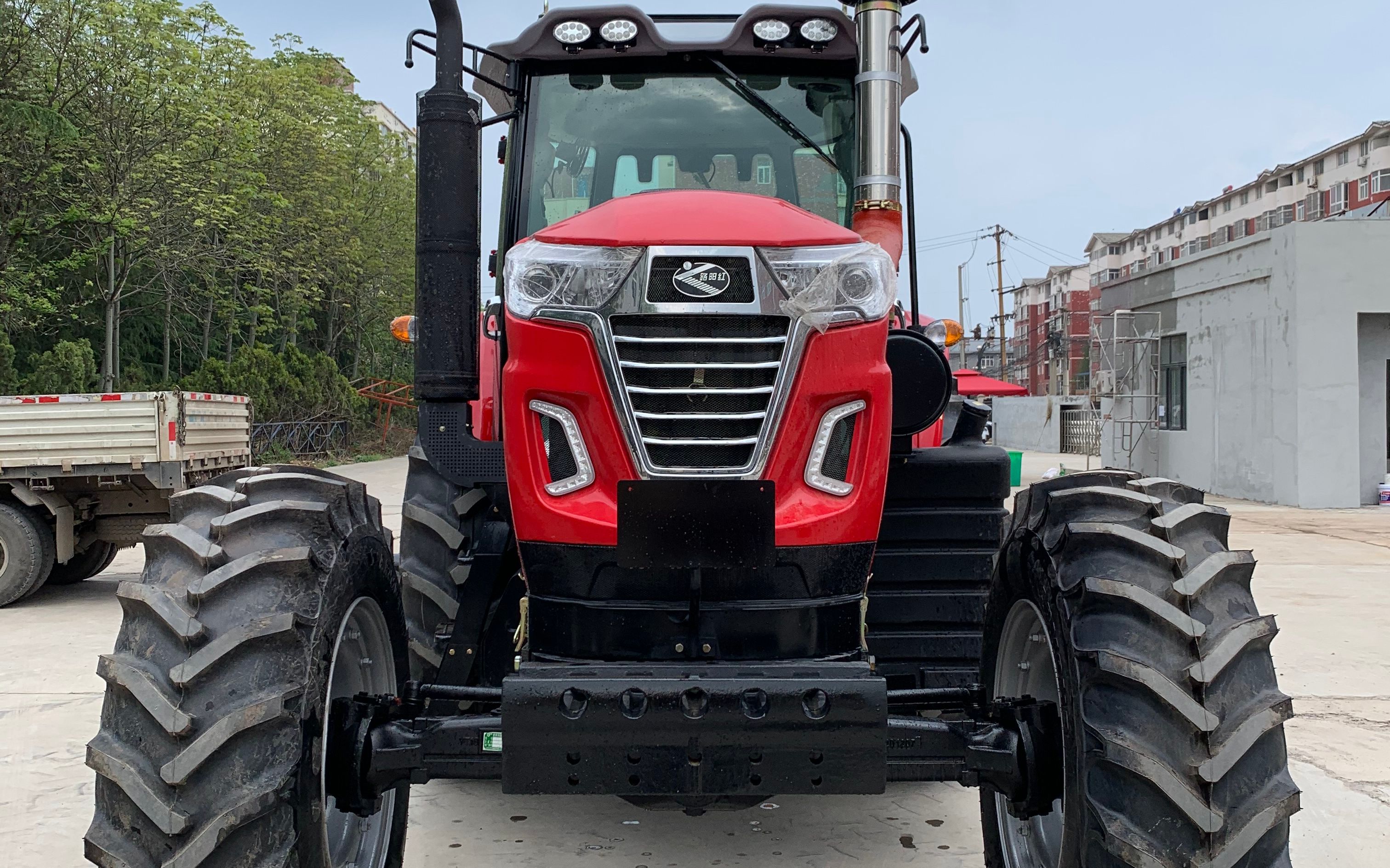 洛阳路通 农业机械设备 #拖拉机 ltg2404 #现代农业机械大马力拖拉机