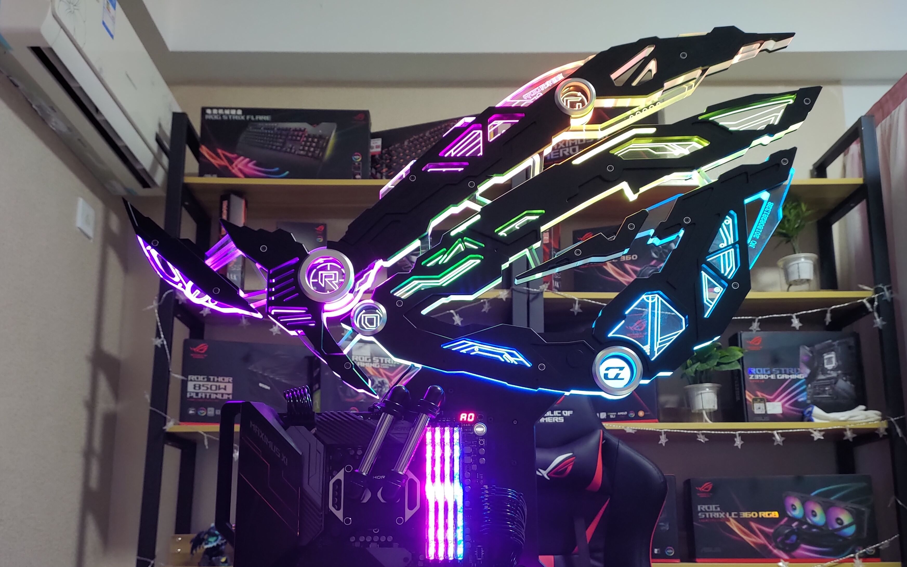 【ROG信仰之眼机箱-小眼睛】搭配3700X+B450I+RX5700XT败家套餐（含装机过程+效果图）-济南丸子装机-济南丸子装机-哔哩哔哩视频