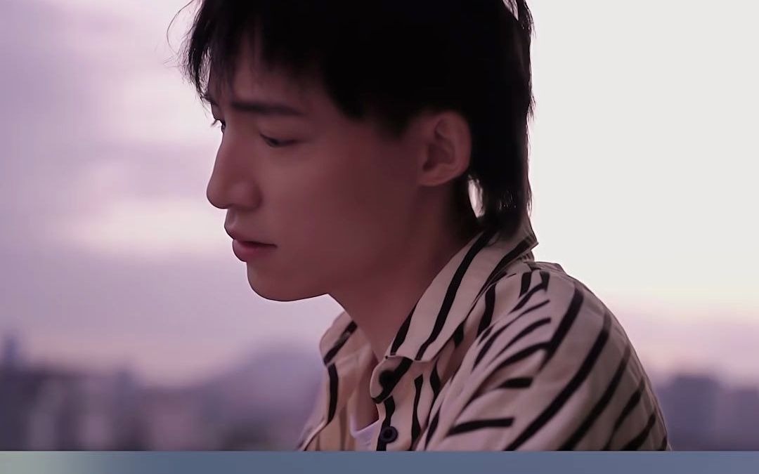 曹阳在全民k歌翻唱了一首《爱,存在》爱到最后还剩下什么?