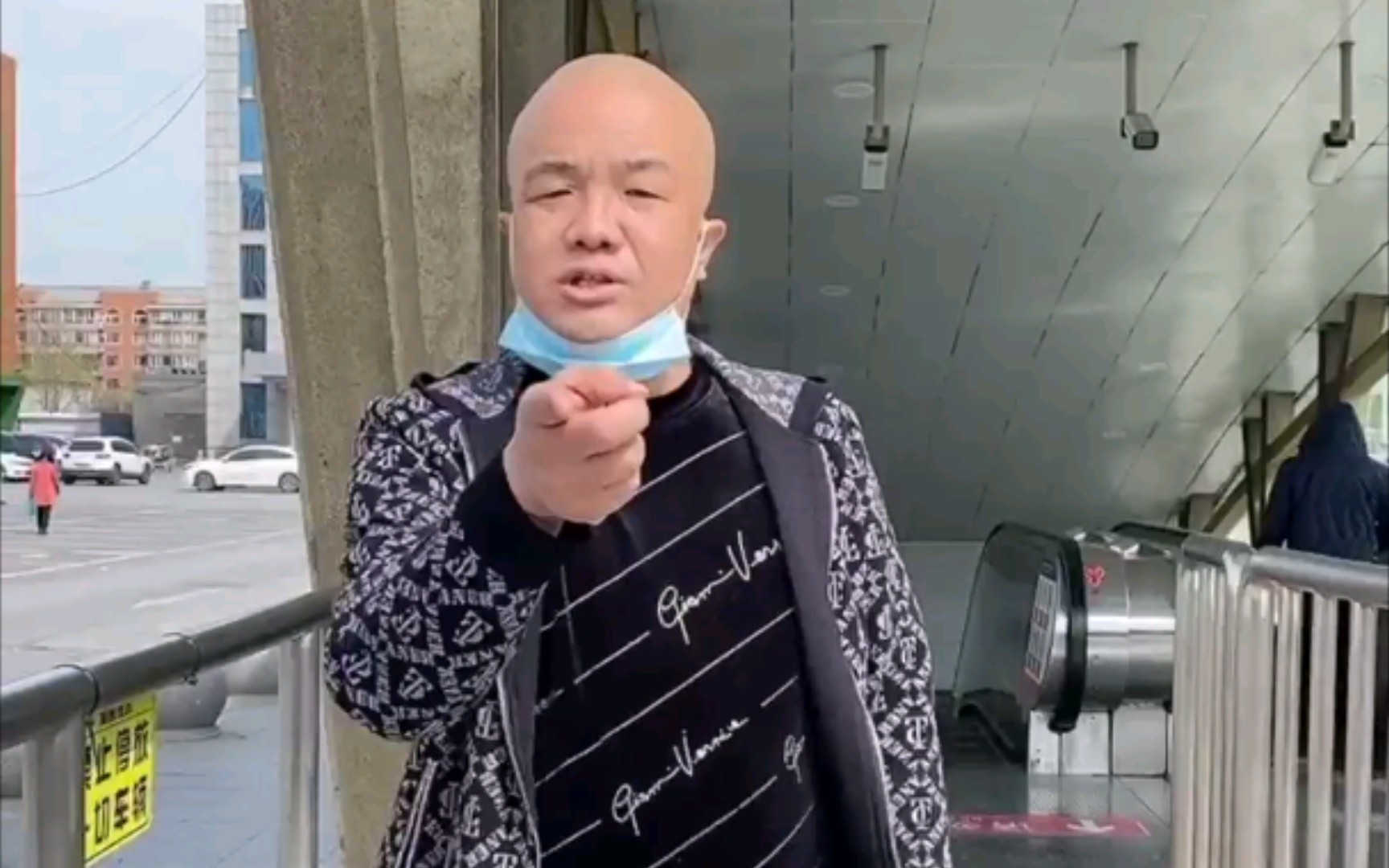 活动作品刀哥与丽丽在东百的拷打之旅完整版