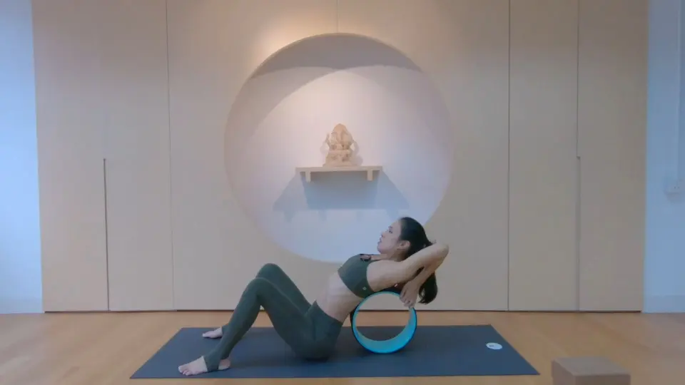 Yoga Wheel Flow: Total Body Workout 