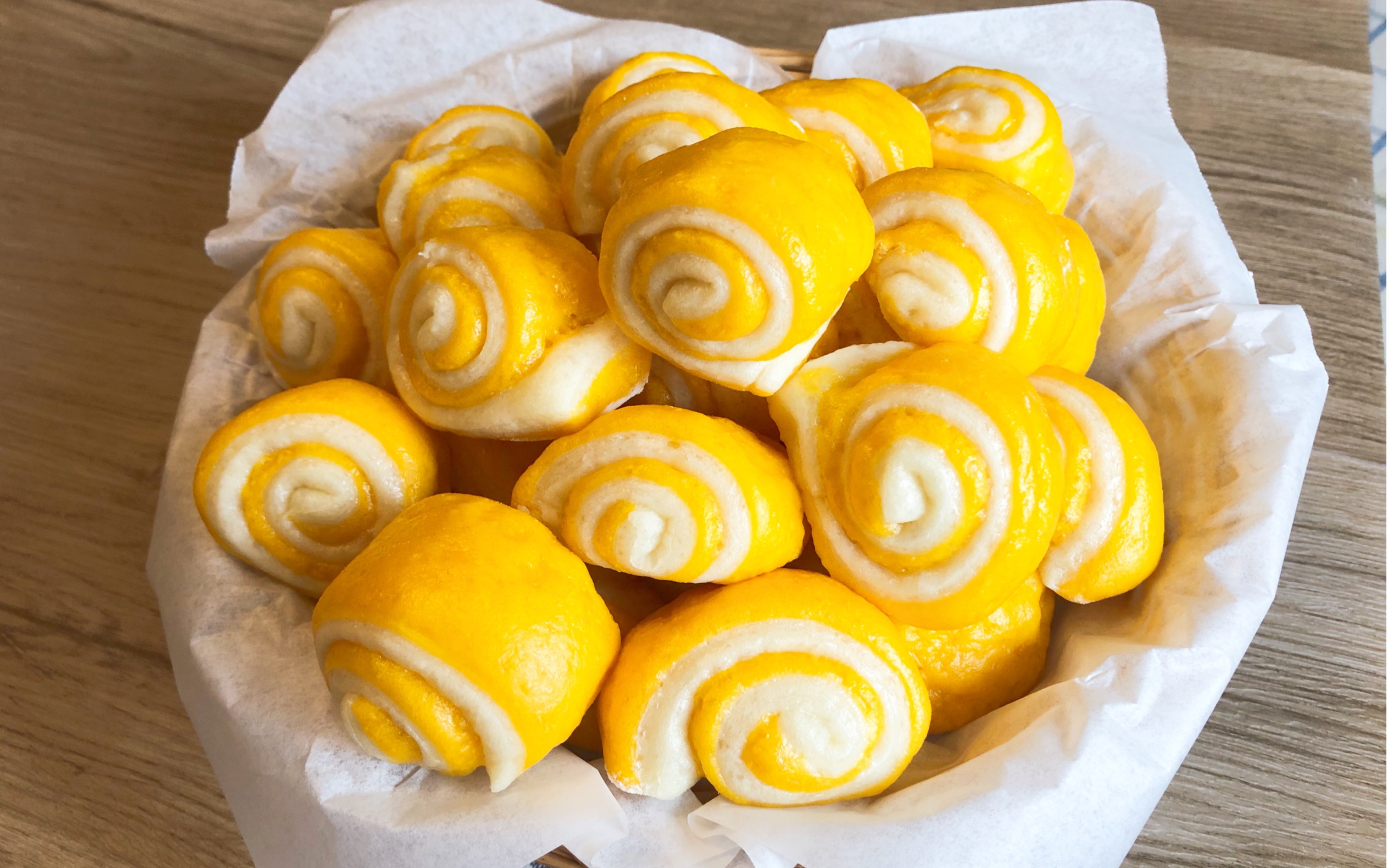 松软香甜,南瓜小卷.