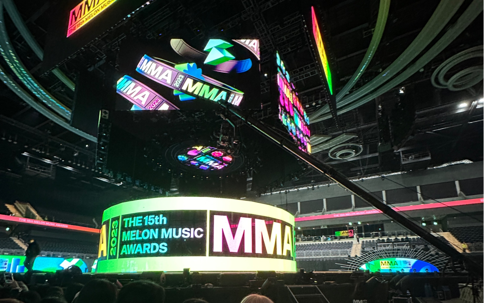 超近距离看2023mma全程|自摄