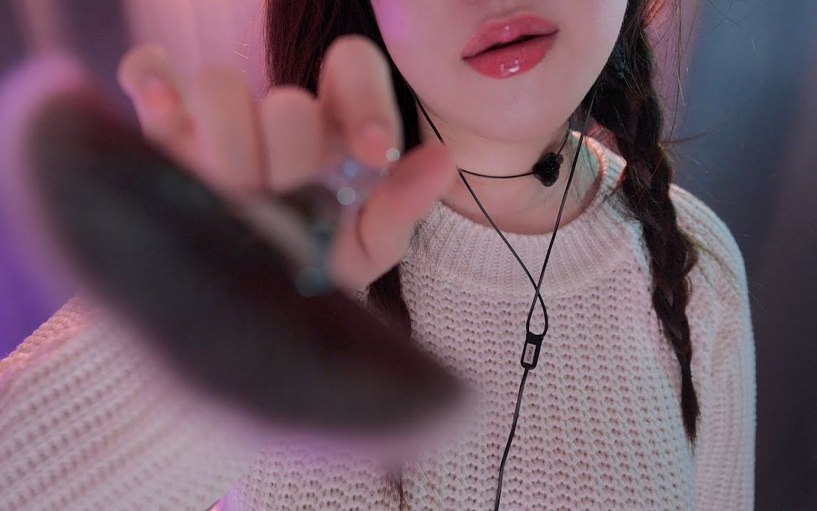 ppomobrushingyouinaudiblewhispering18faceandearbrushing