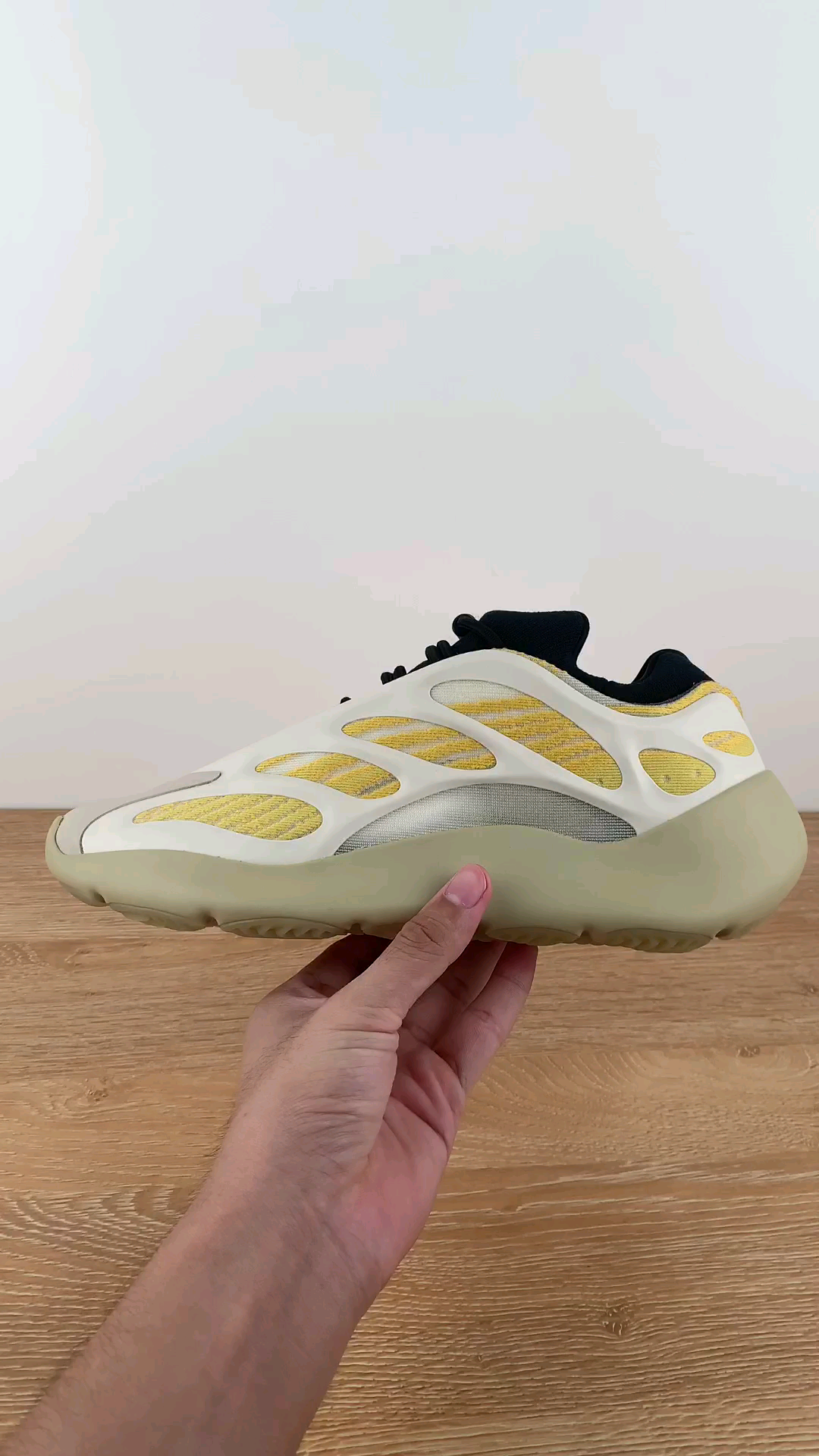 yeezy700v3红花籽g5