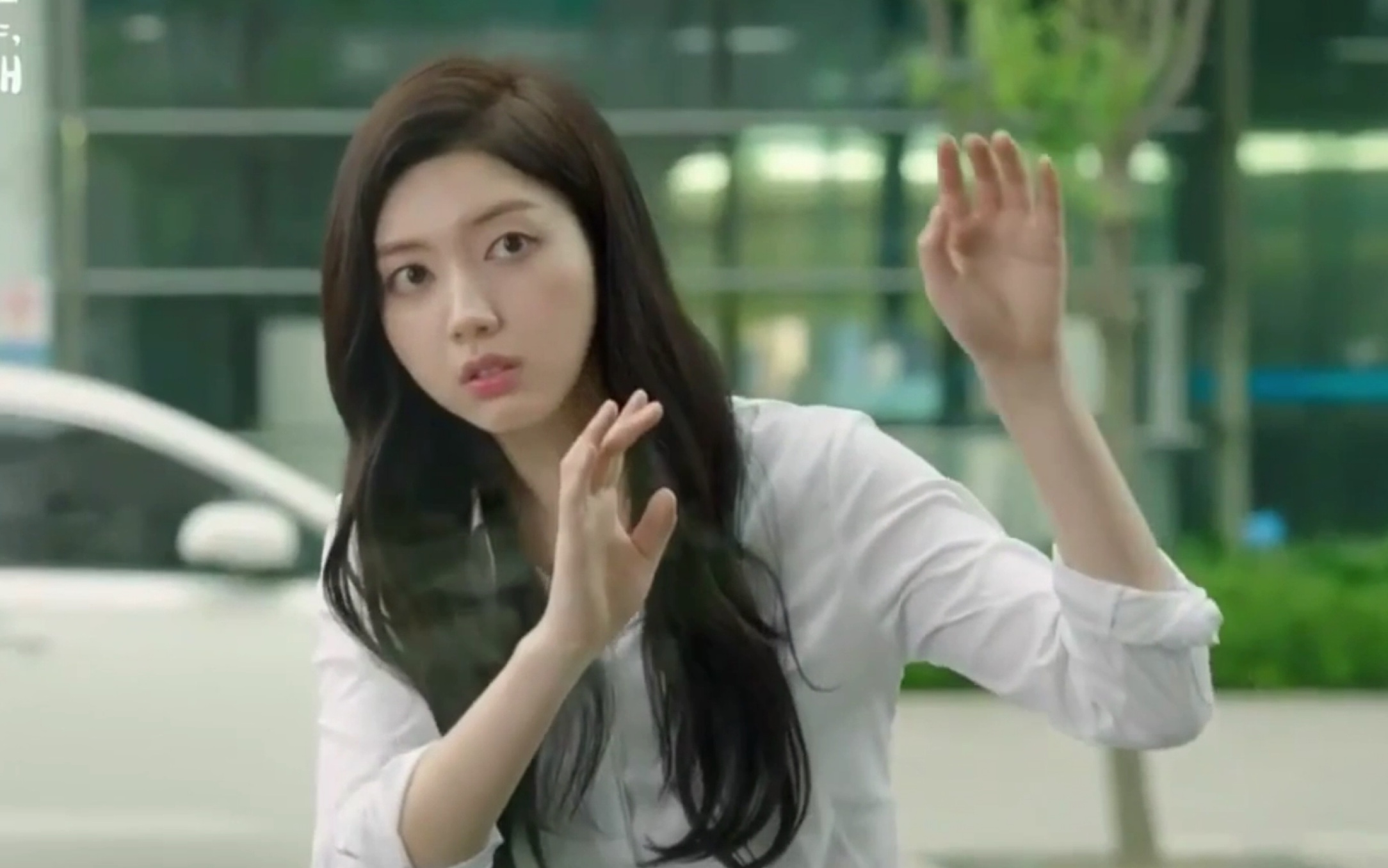 拜托了咖啡咖啡变身记胖女孩一秒减肥成功变瘦身美女获得众人捧月