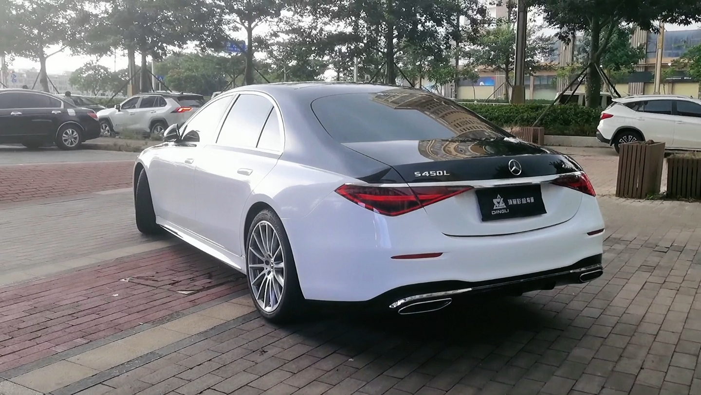 奔驰s450黑白双拼