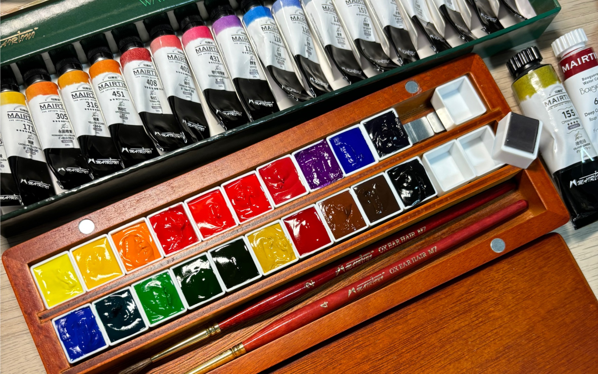 挤颜料高手到此一游沉浸式开箱 马蒂尼 细研18色水彩颜料